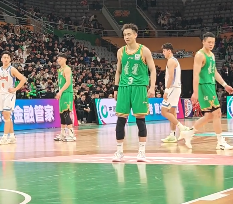 澳客-全场高呼MVP!养伤66天归来仍是联盟王牌 赵继伟怒吼一幕辽媒动容