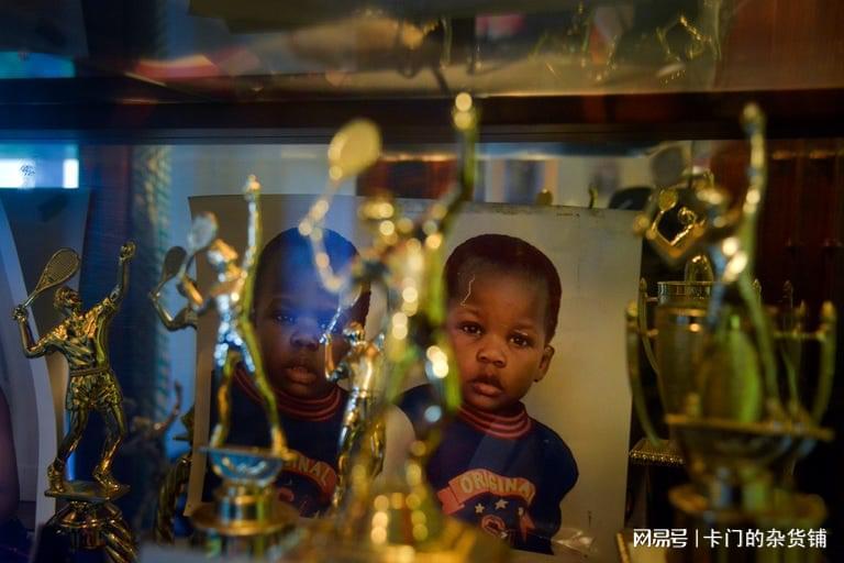 澳客官方网-他来自塞拉利昂，带着勇气与责任