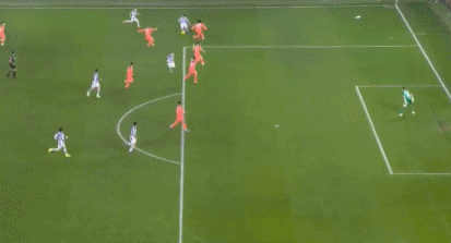 奥客网站-1-2！亚马尔助攻难救主，巴萨9连胜戛然而止，皇马重燃希望