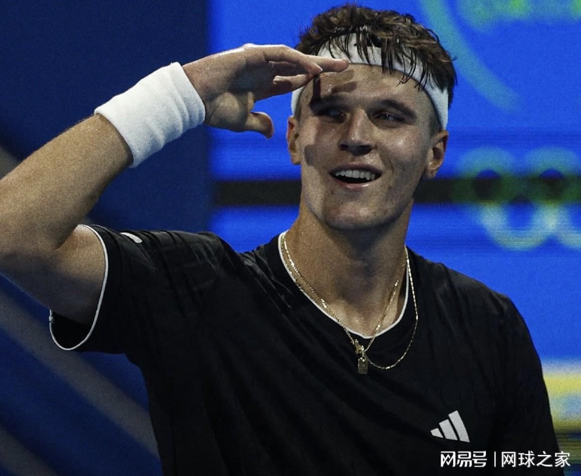 澳客网-门希克爆出大冷致辛纳纪录终结,阿卡因预测辛卡决会流产成预言家